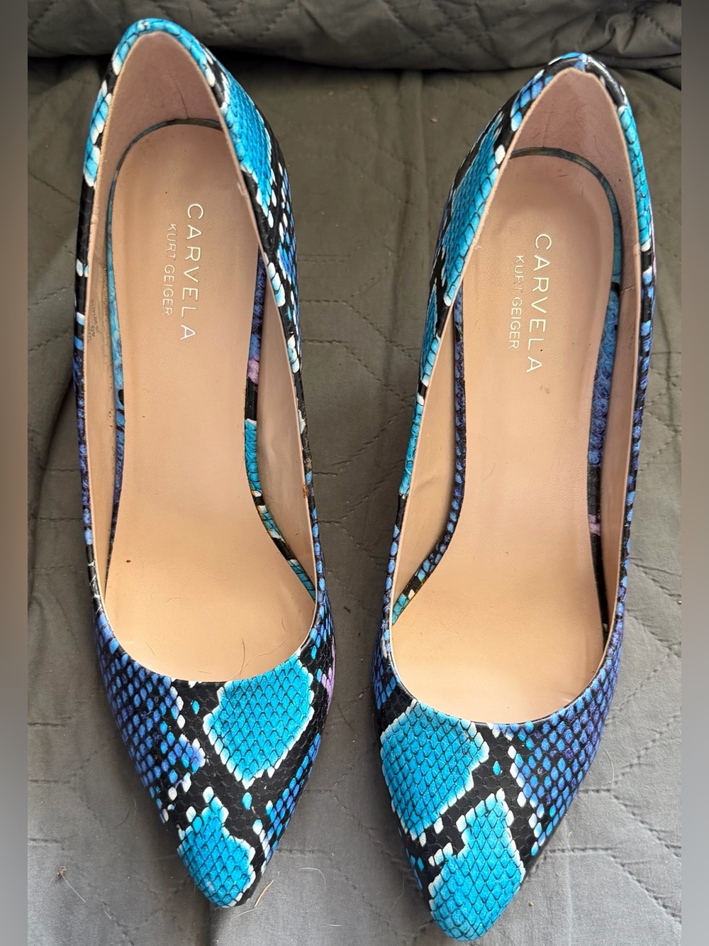 Carvela by Kurt Geiger Blue Snake Print Pointed Toe Pumps Size 40 US 9